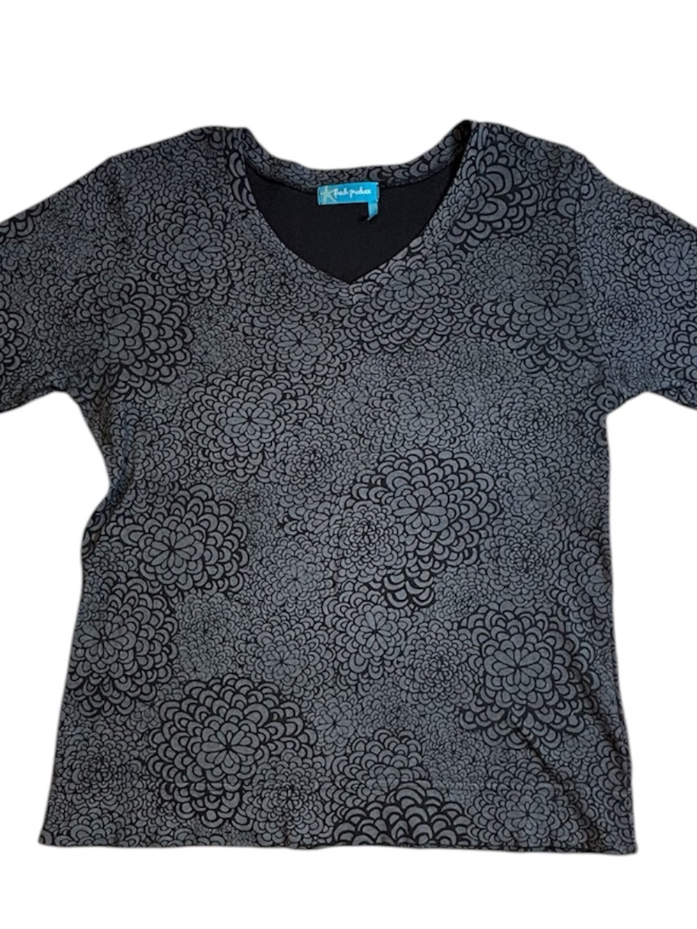 Fresh Produce Floral V-Neck 3/4 Sleeve Knit Top – Black & Gray – Size M – EUC